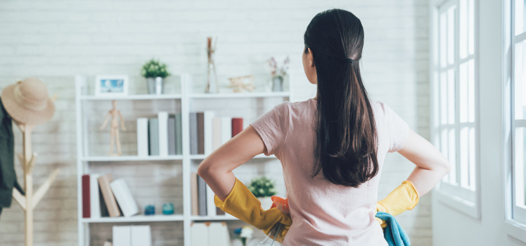 Cleaning & storing household items