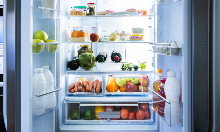 Clearing out fridge storage space