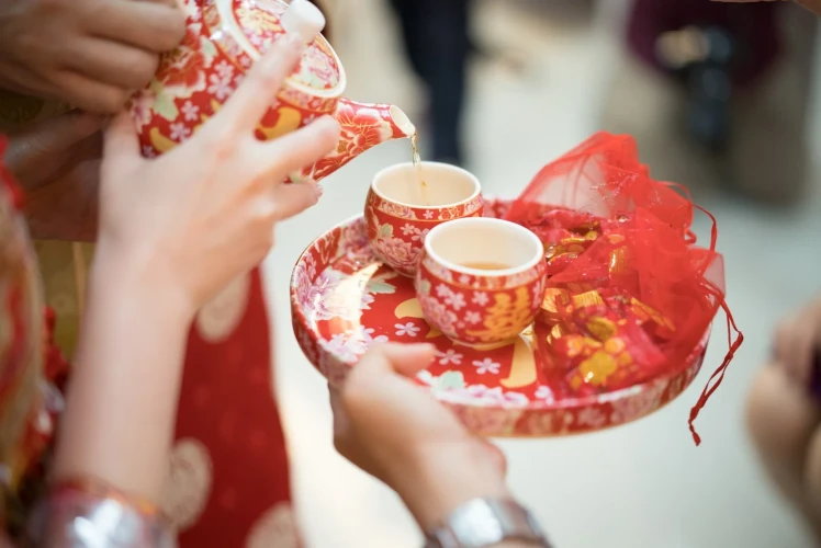 中式婚禮習俗流程相當繁瑣，提前規劃可讓新人們更有條理地婚禮籌備